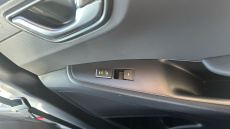 Hyundai IONIQ 1.6 GDi Hybrid Premium SE 5dr DCT Hybrid Hatchback